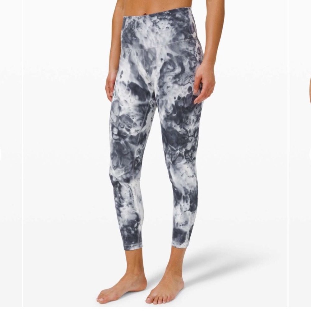 Lululemon Women's Wunder‎ Under High Rise Tight Luxtreme Marble Dye
